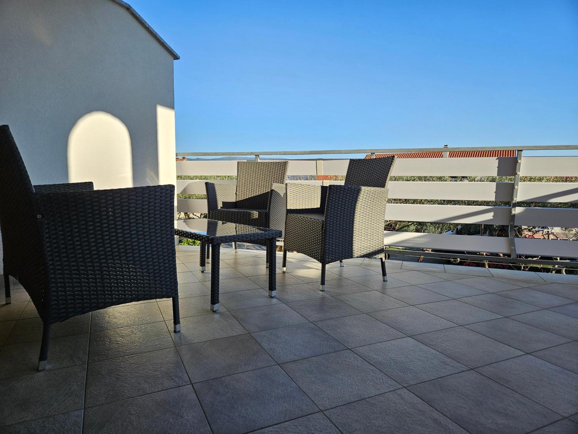 Apartmani Pavlovic Krk Town Esterno foto