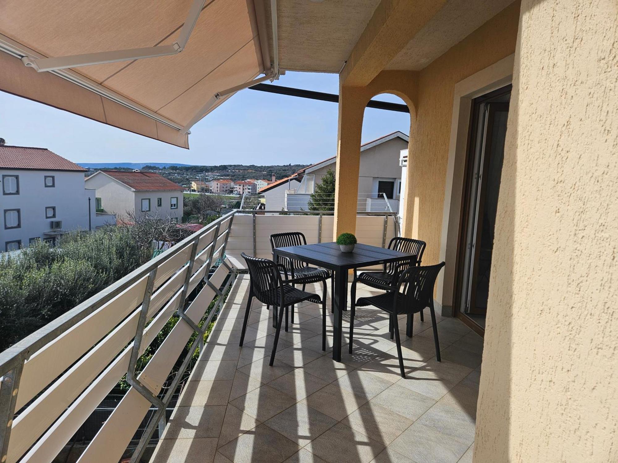 Apartmani Pavlovic Krk Town Esterno foto